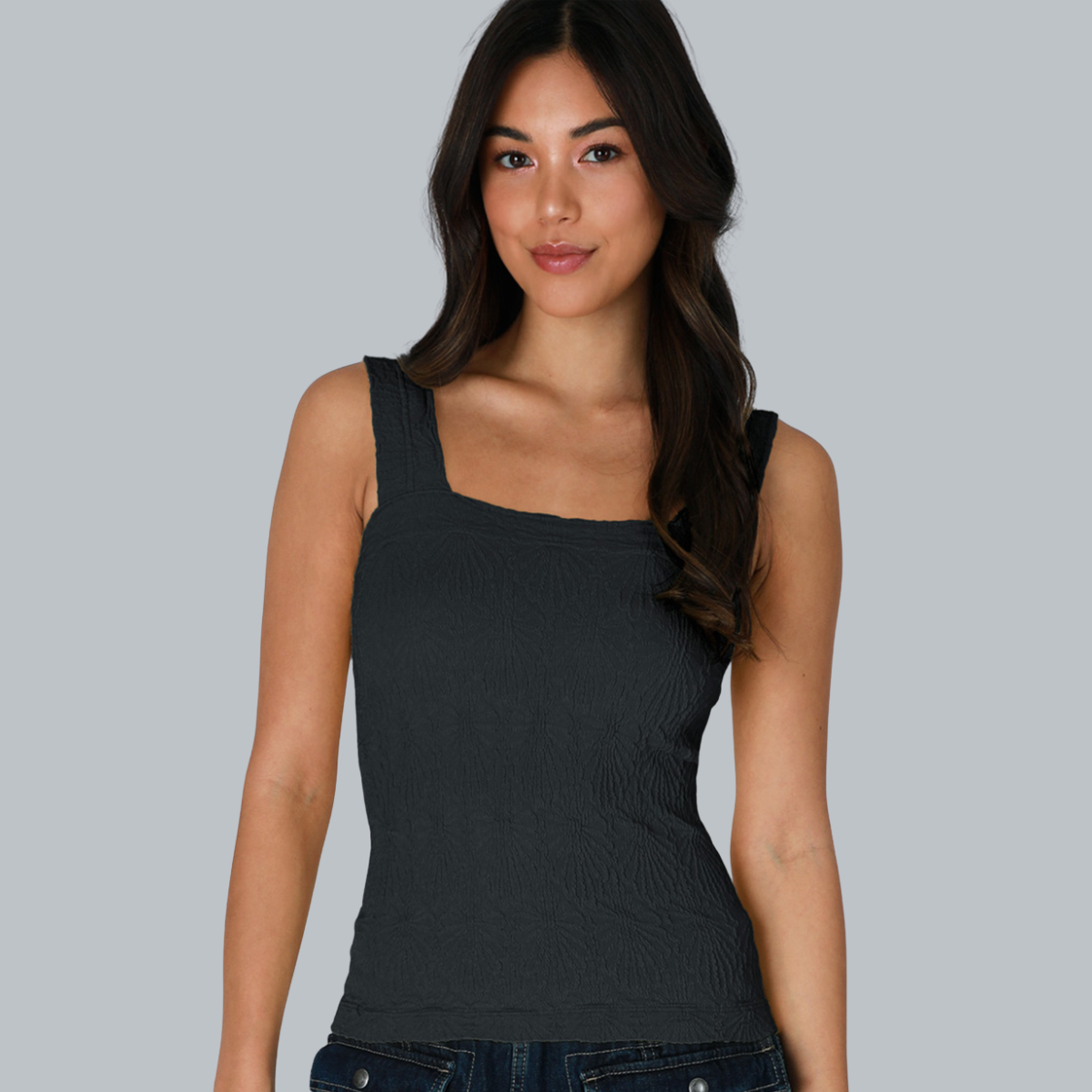 LACE TEXTURE SQUARE TOP