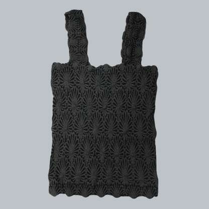LACE TEXTURE SQUARE TOP
