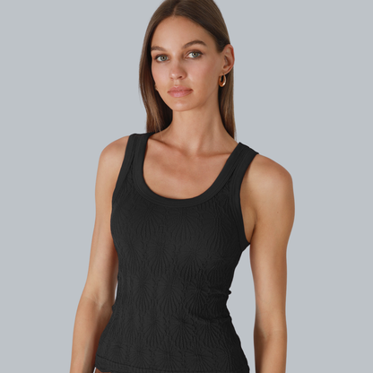 REVERSIBLE LACE TEXTURED TANK TOP